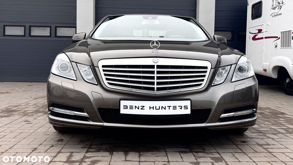 Mercedes-Benz Klasa E 250 CGI BlueEFFICIENCY Automatik Elegance - 2