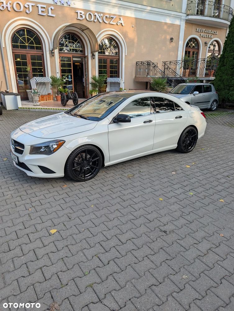 Mercedes-Benz CLA 250 7G-DCT Sport - 8