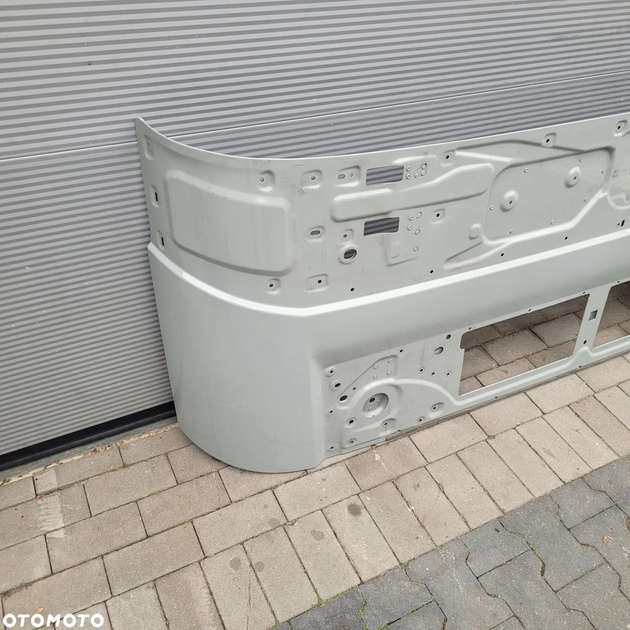 MASKA ATRAPA VOLVO FH5 ALU ORYGINAŁ NIEMALOWANA CHWALIM116 - 4
