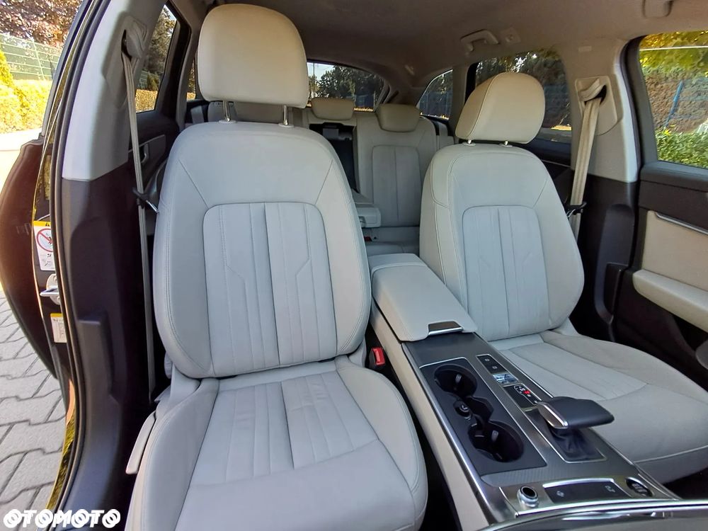 Audi A6 Avant 40 TDI quattro S tronic advanced - 19