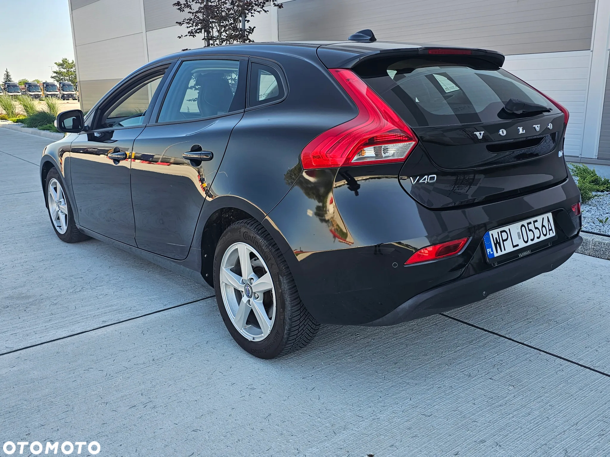 Volvo V40 D2 Momentum - 39