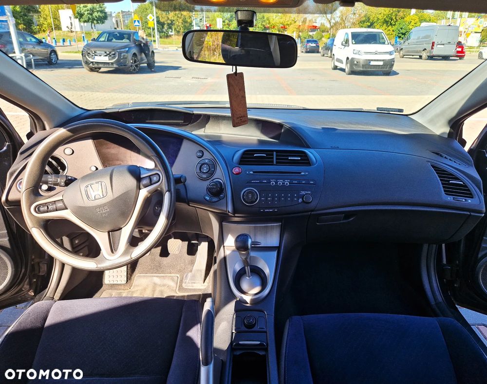 Honda Civic 1.8 Comfort - 9