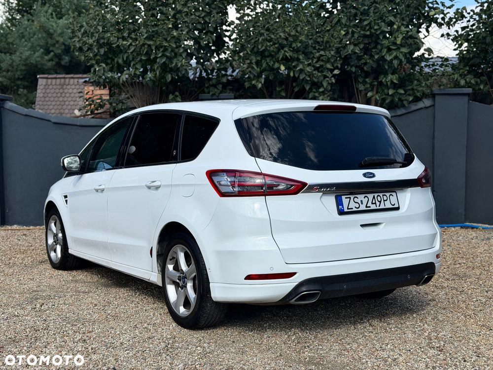 Ford S-Max 2.0 TDCi 4WD Titanium PowerShift - 6