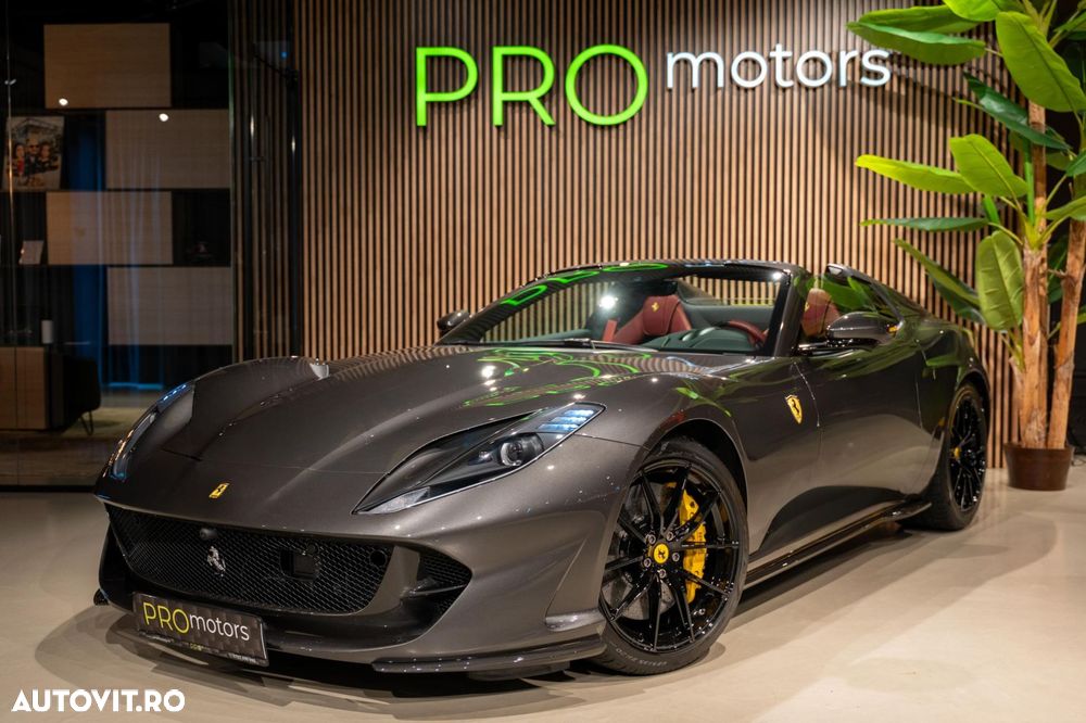 Ferrari 812 - 1