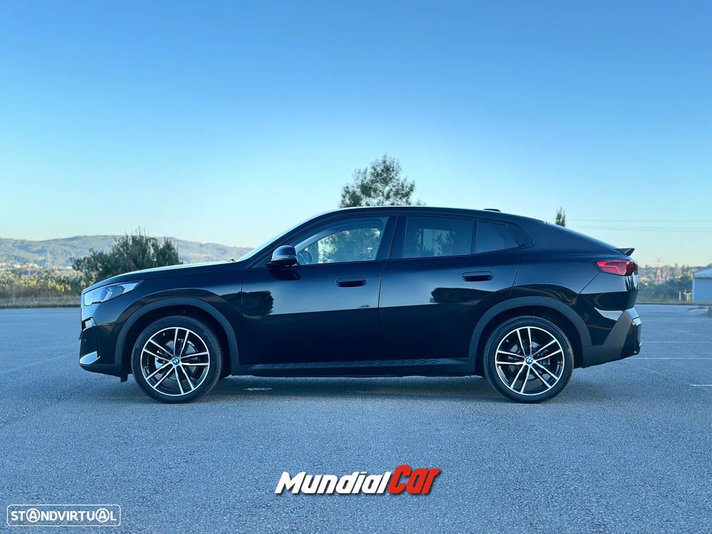 BMW iX2 eDrive20 - 4