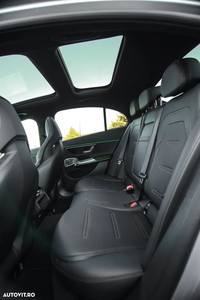 Mercedes-Benz E 53 AMG Hybrid 4Matic+ AMG SPEEDSHIFT TCT 9G - 17