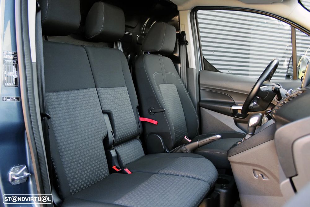 Ford Transit Connect - 26