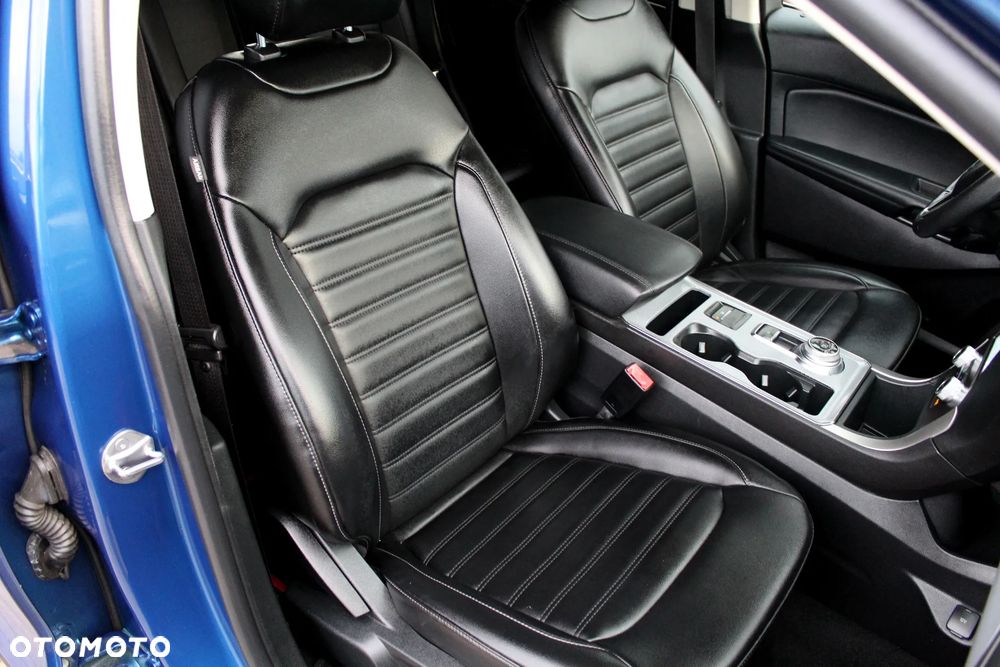 Ford Edge - 17
