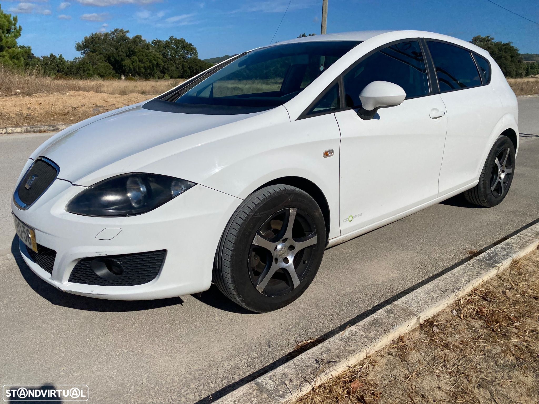 SEAT Leon 1.6 TDI DPF E-Ecomotive Style Copa - 1