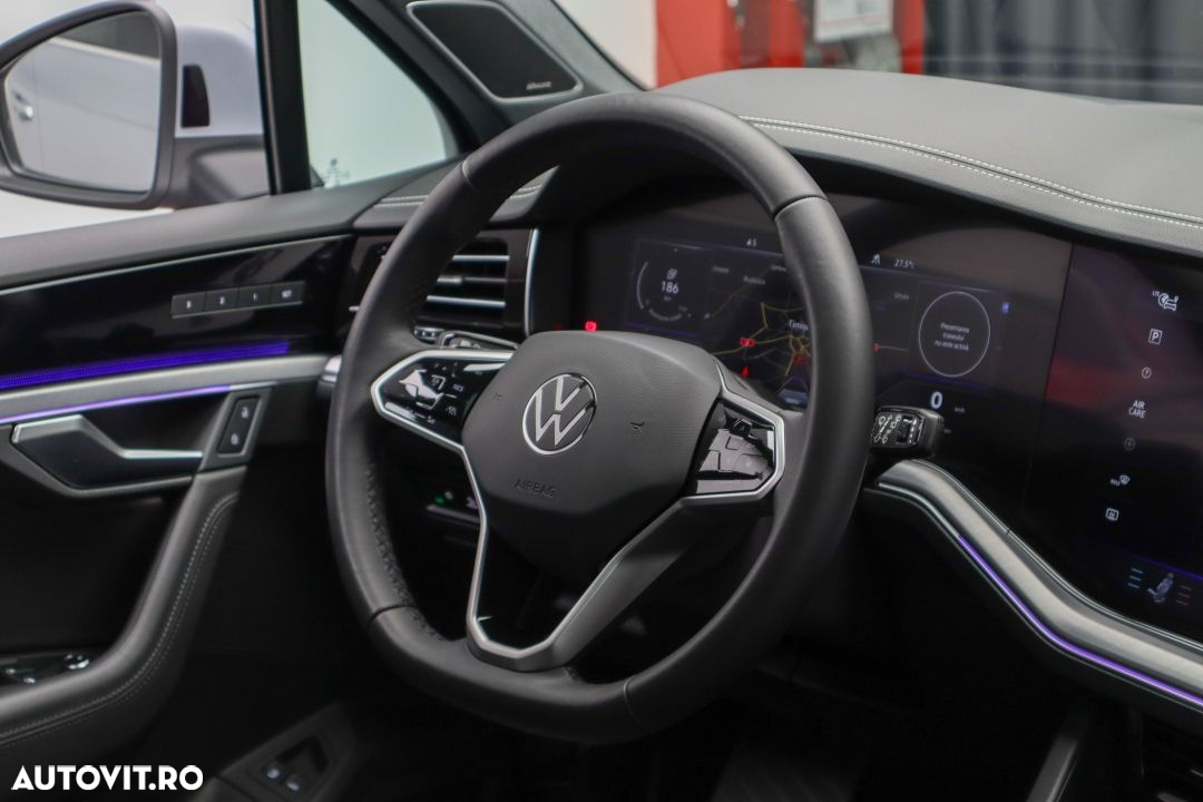 Volkswagen Touareg 3.0 V6 e-Hybrid 4Motion Aut. Elegance - 34