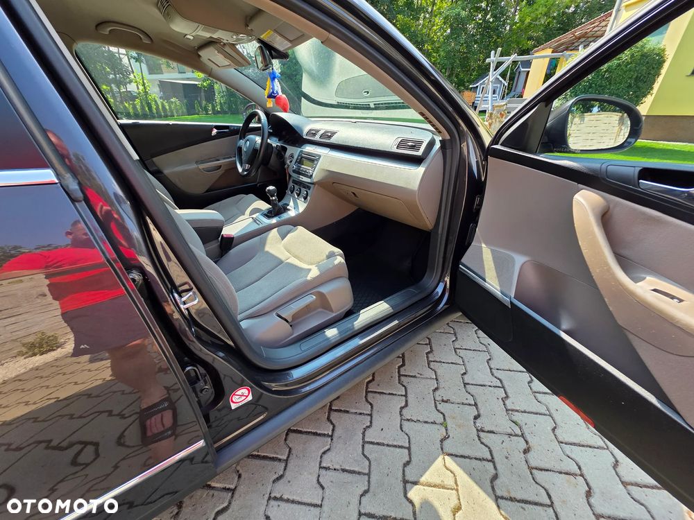 Volkswagen Passat 1.9 TDI Trendline - 5