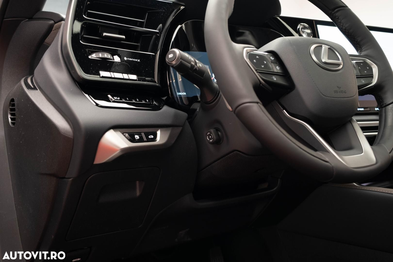 Lexus Seria RX - 29