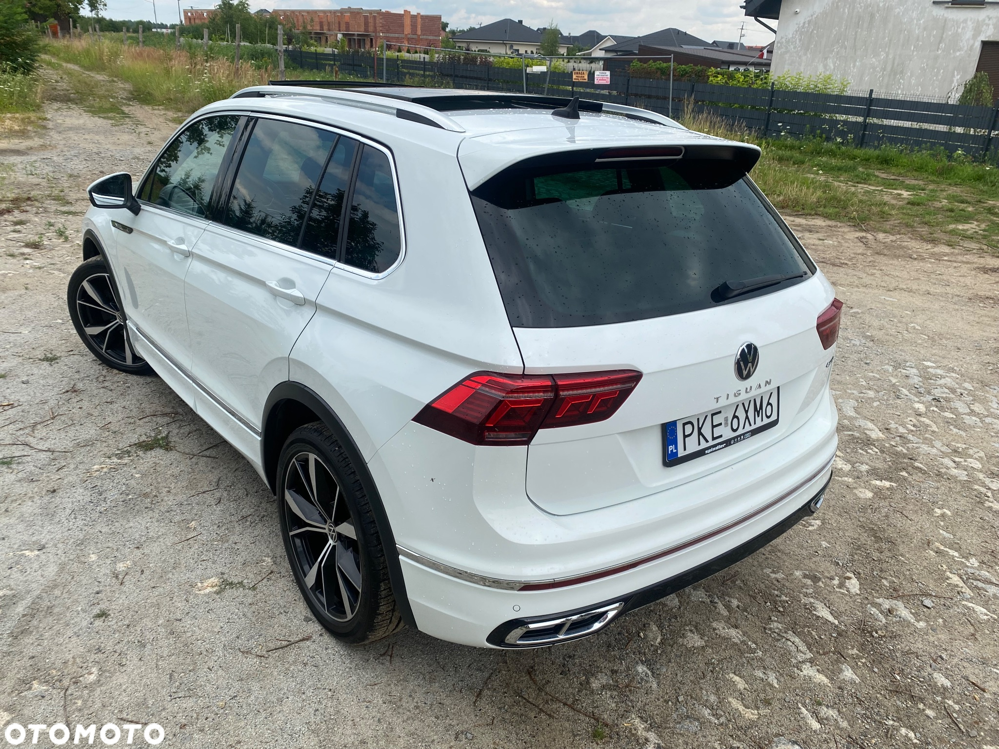 Volkswagen Tiguan 2.0 TDI SCR 4MOTION DSG R-Line - 14