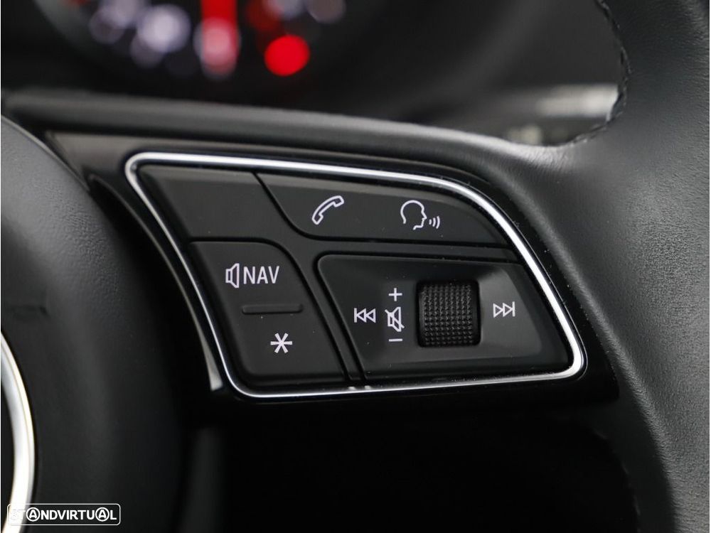 Audi Q2 35 TFSI Advanced S tronic - 32