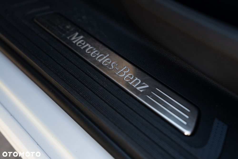 Mercedes-Benz Klasa V 250 d 4-Matic Avantgarde 7G-Tronic (d³ugi) - 23