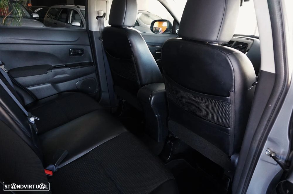 Citroën C4 Aircross HDi 115 Stop & Start 4WD Exclusive - 21