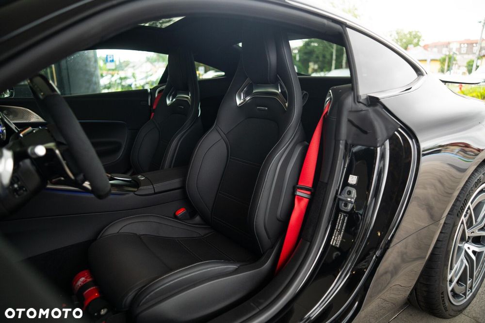 Mercedes-Benz AMG GT - 23