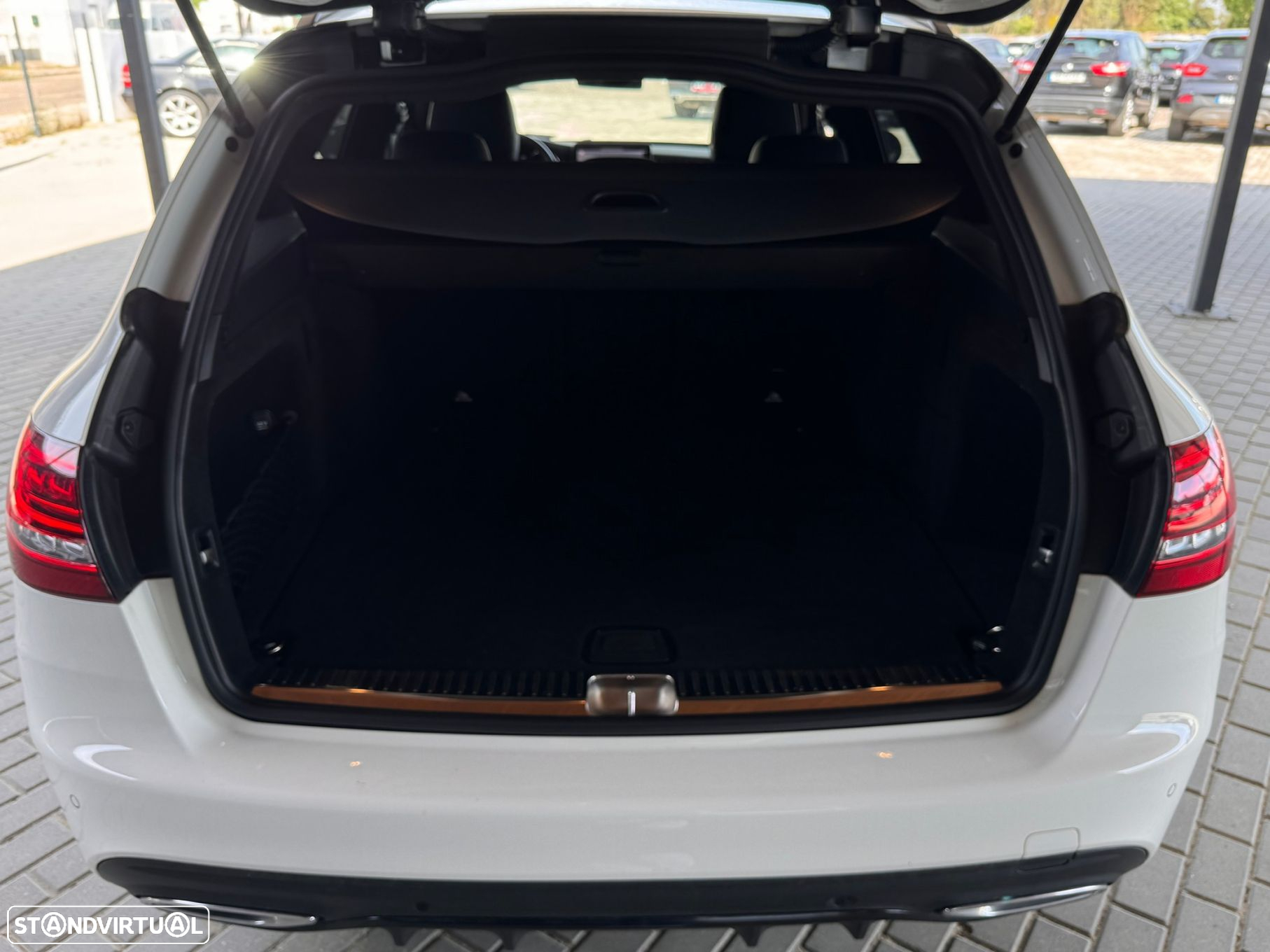 Mercedes-Benz C 220 d AMG Line - 19
