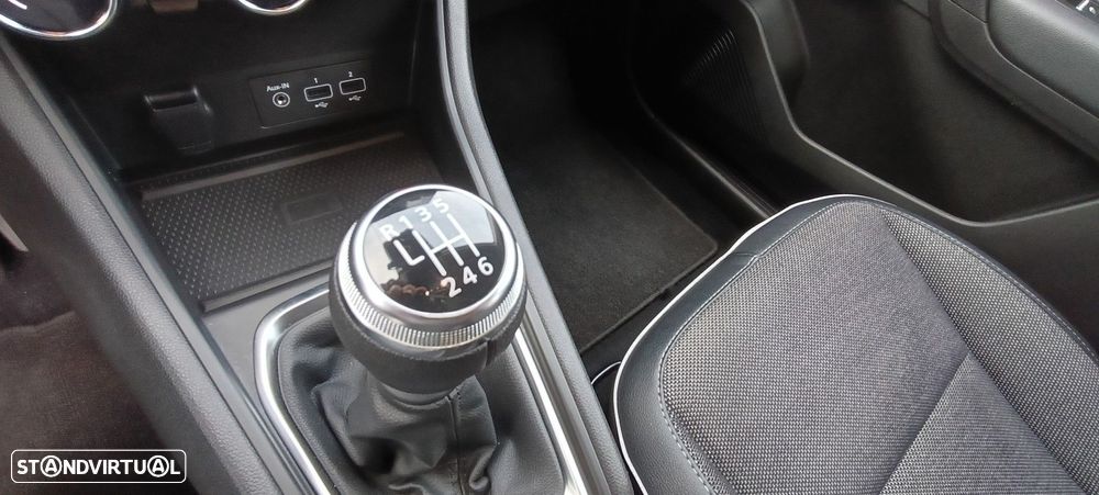 Renault Captur 1.0 TCe Exclusive Bi-Fuel - 22