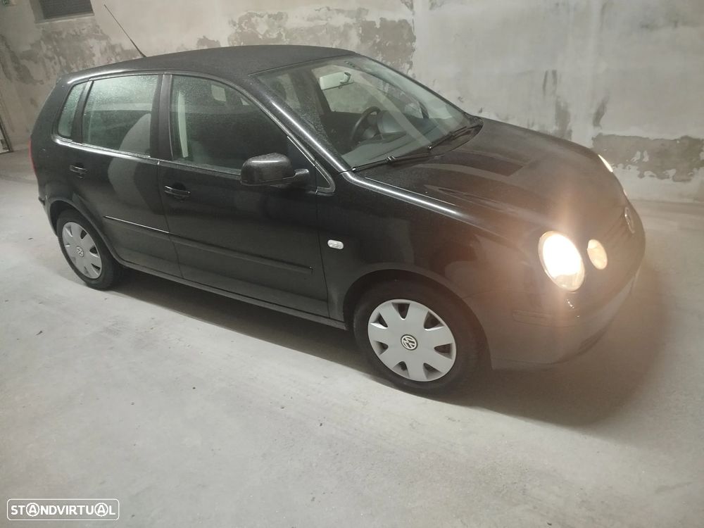 VW Polo 1.2 Confortline TA - 32