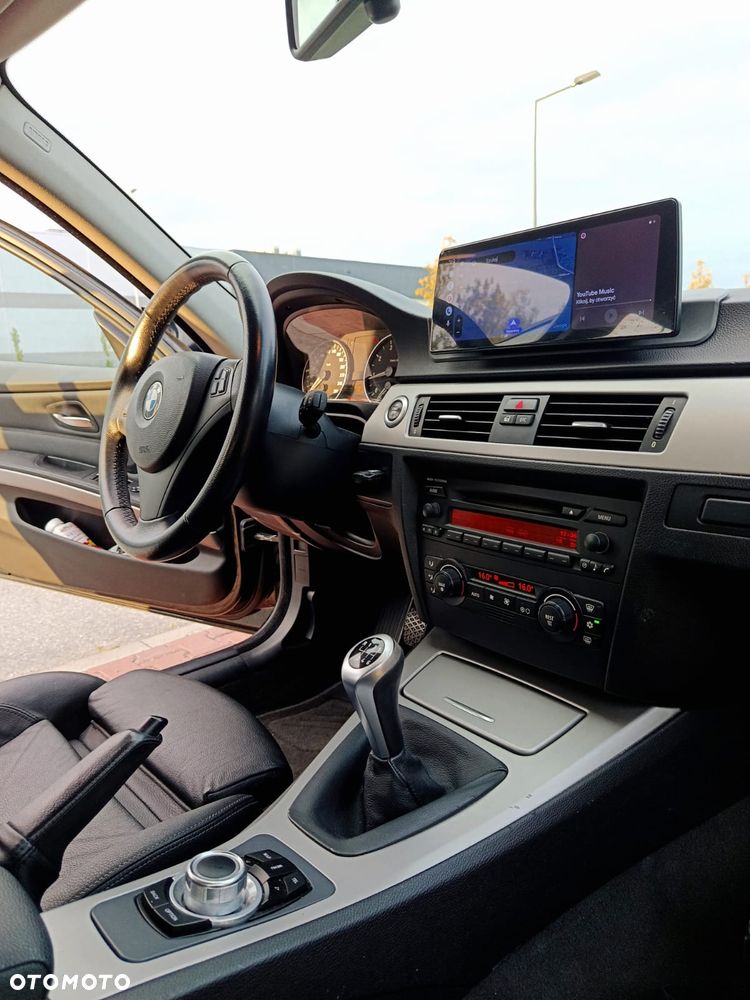 BMW Seria 3 - 23
