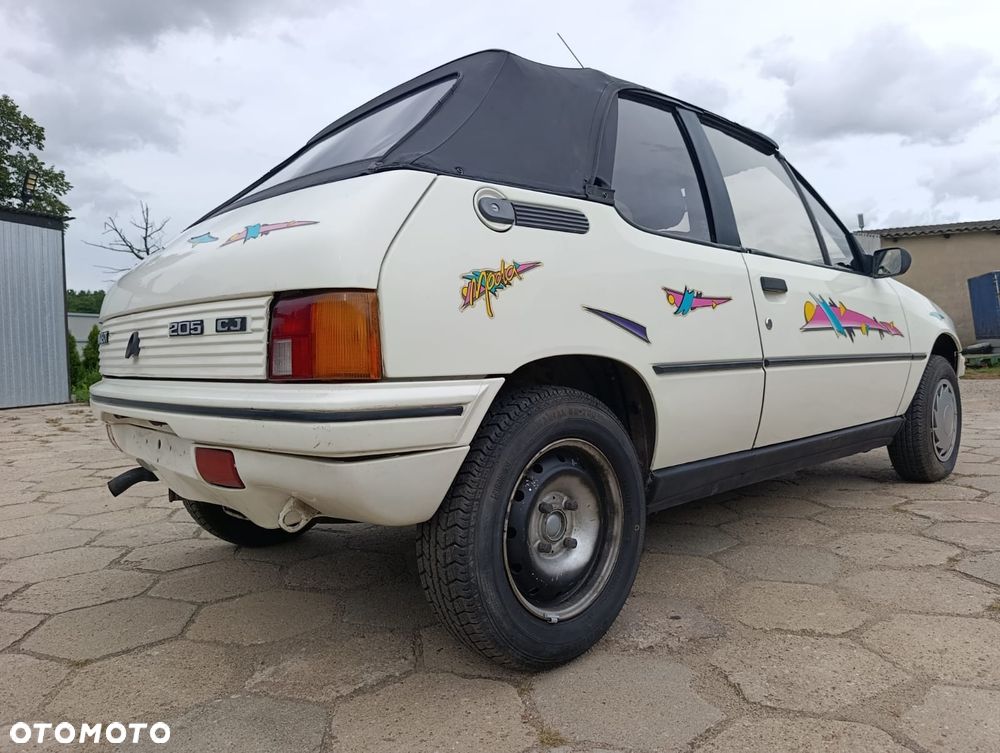 Peugeot 205 - 4