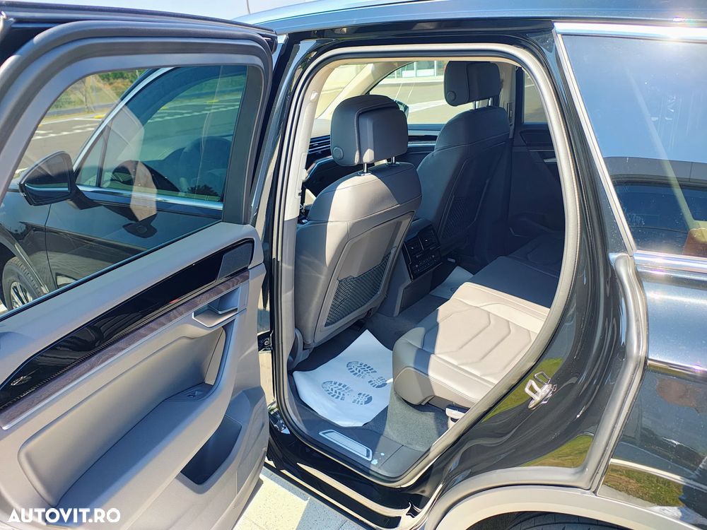 Volkswagen Touareg V6 TDI Elegance - 13