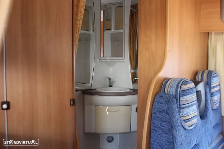 Ford Transit CHAUSSON FLASH S3 - 47