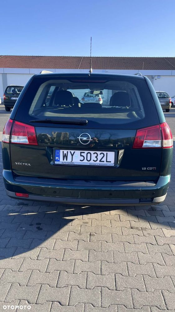 Opel Vectra 1.9 CDTI DPF Cosmo - 3