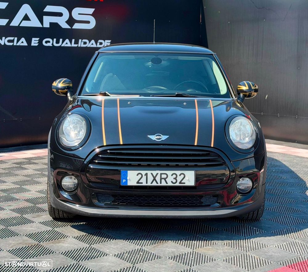 MINI 3 Portas Cooper D Auto - 4
