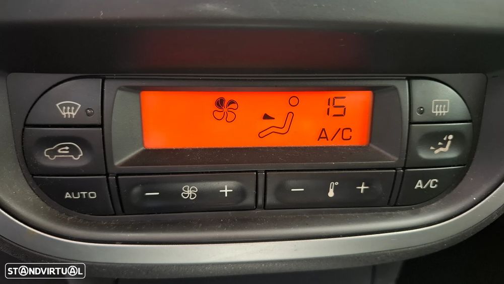 Citroën C2 1.4 HDi VTR Sensodrive - 37