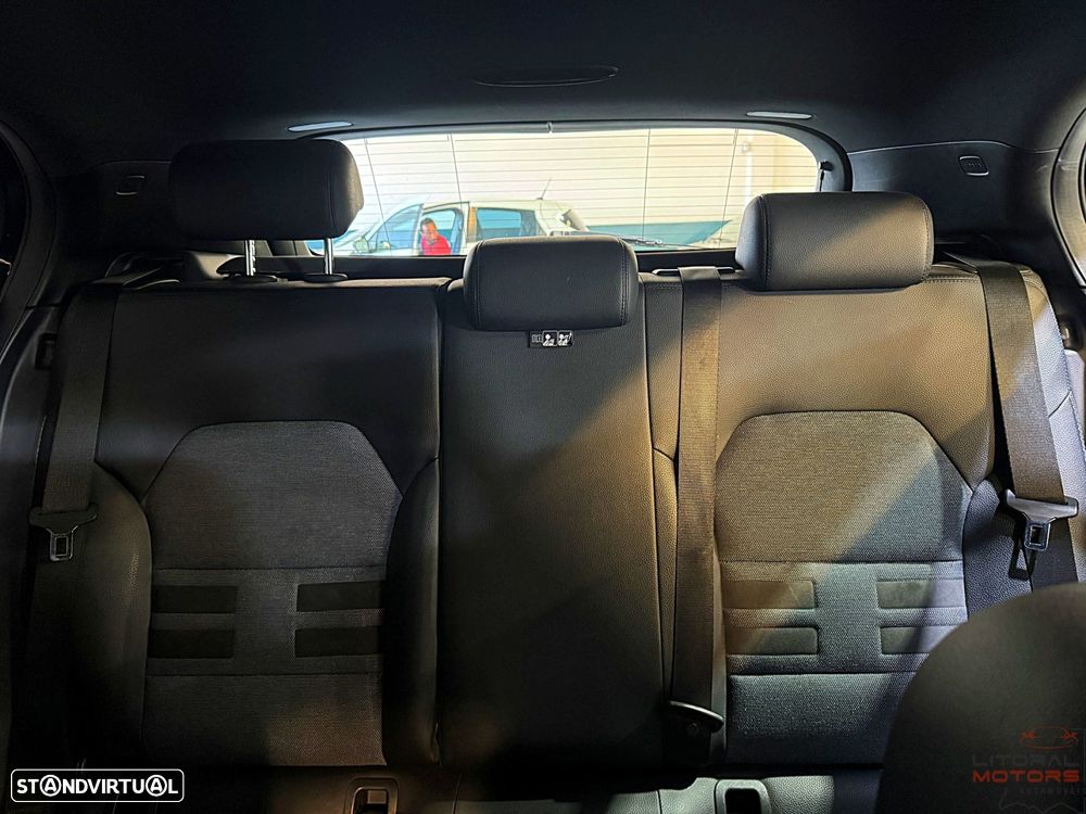 Mercedes-Benz GLA 200 d 7G-DCT Style - 36