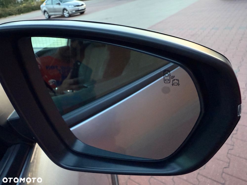 Peugeot 5008 1.5 BlueHDI Allure S&S - 10