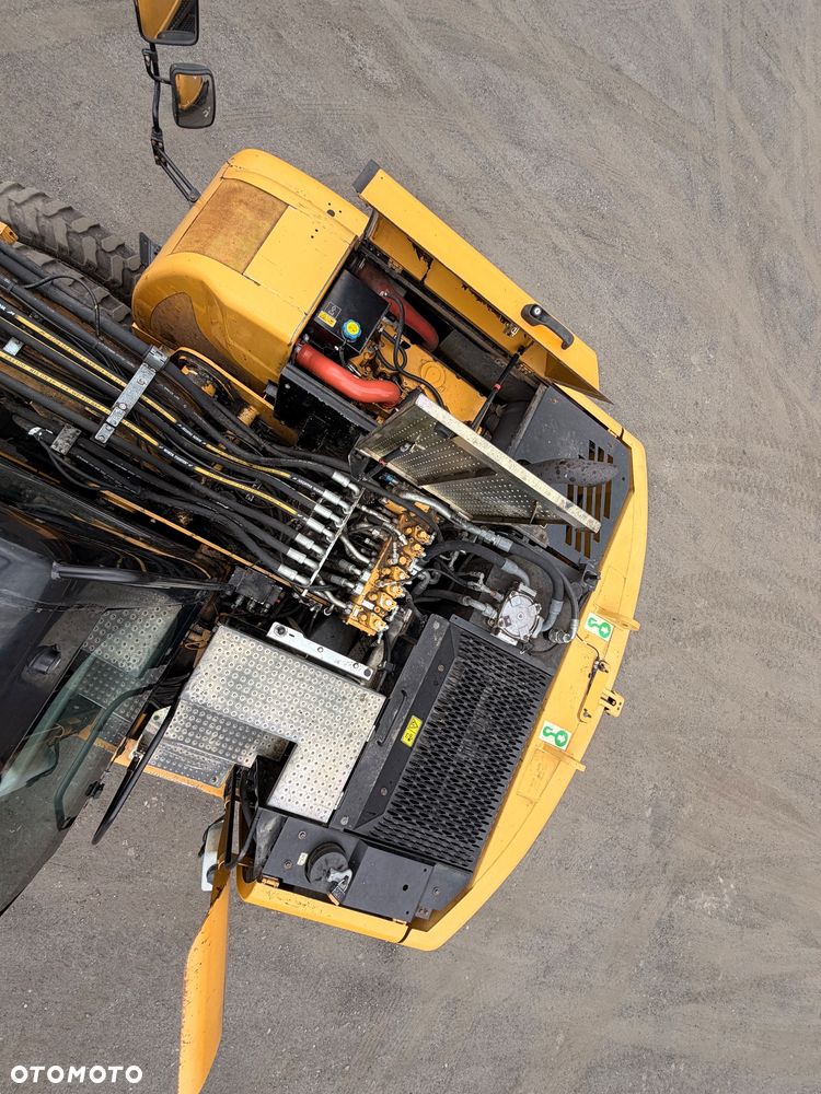 Caterpillar 313D - 12