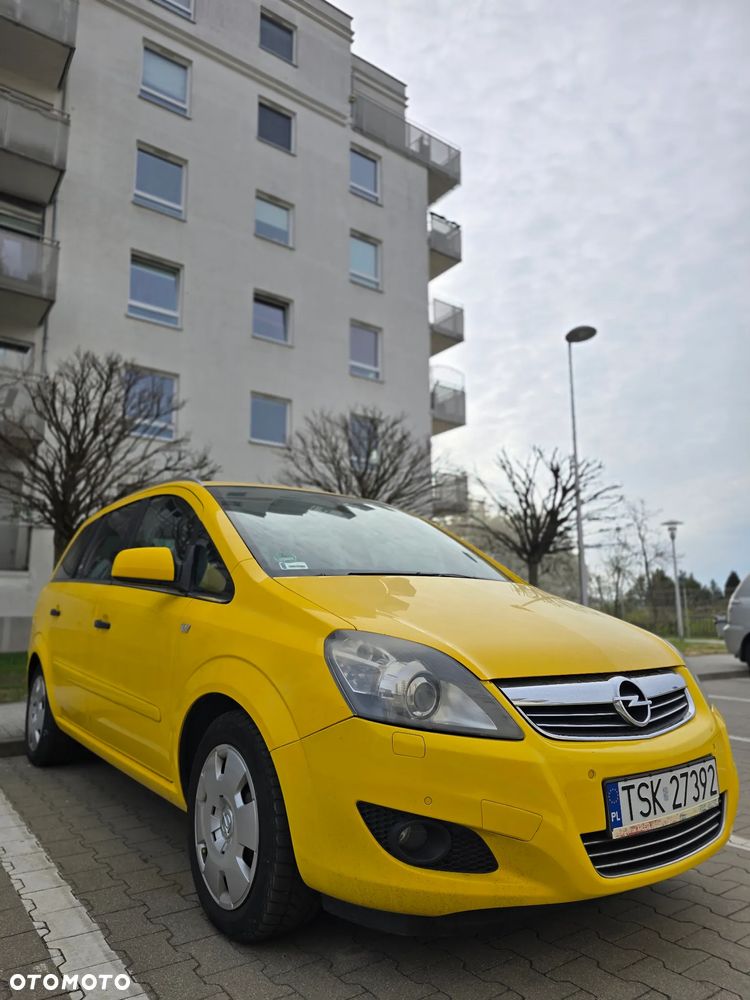 Opel Zafira 1.9 CDTI Cosmo - 27
