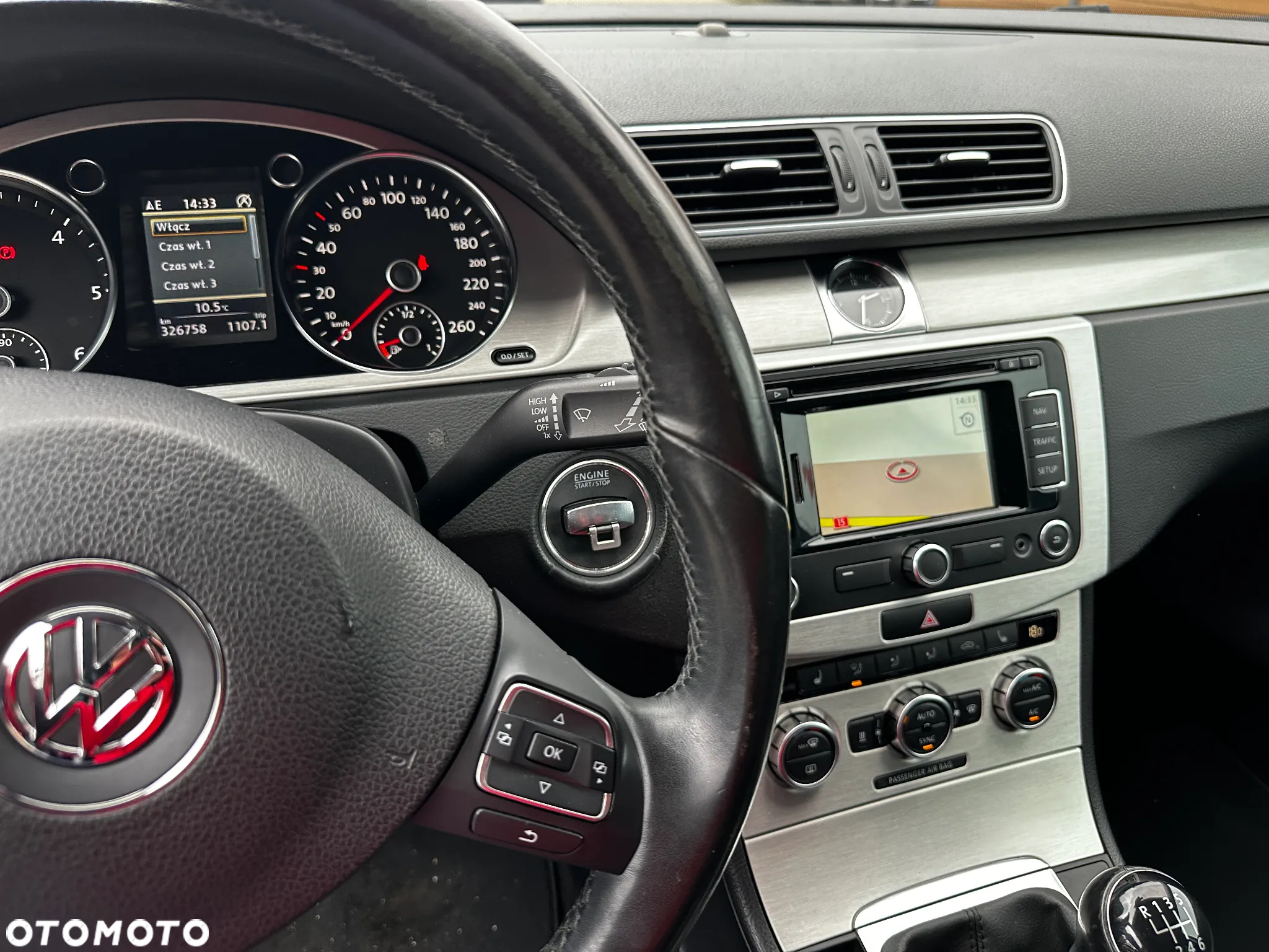 Volkswagen Passat - 11