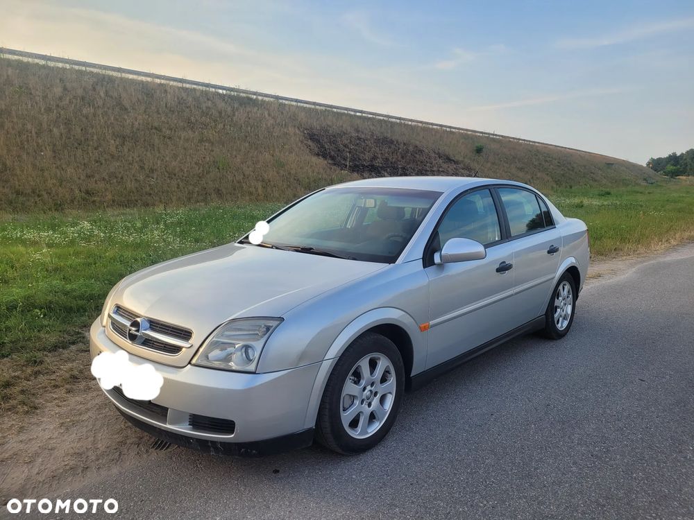 Opel Vectra 1.8 Club - 2