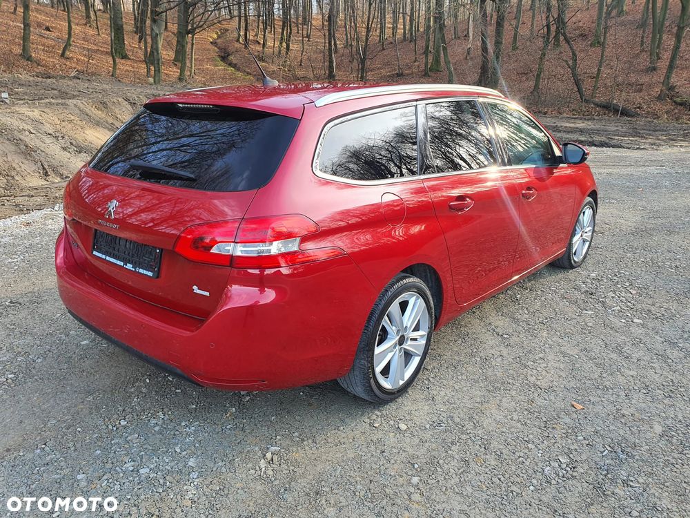 Peugeot 308 130 e-THP Stop & Start Allure - 5