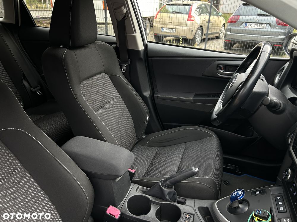 Toyota Auris - 21