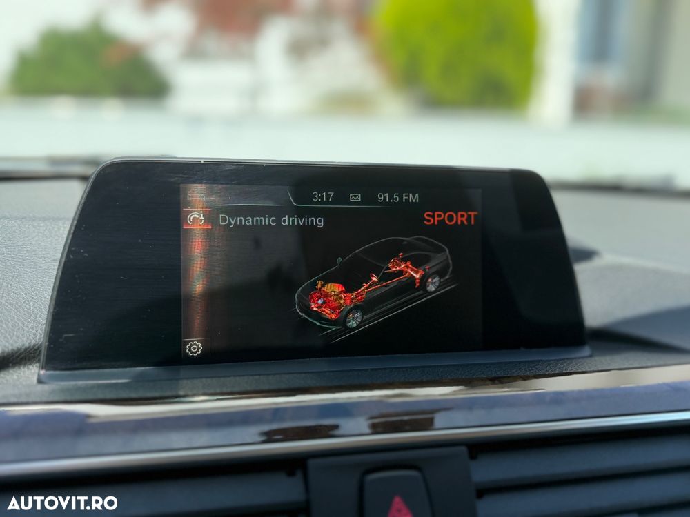 BMW Seria 3 318d xDrive Advantage - 19