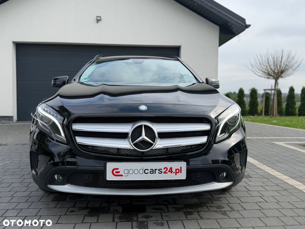 Mercedes-Benz GLA - 5