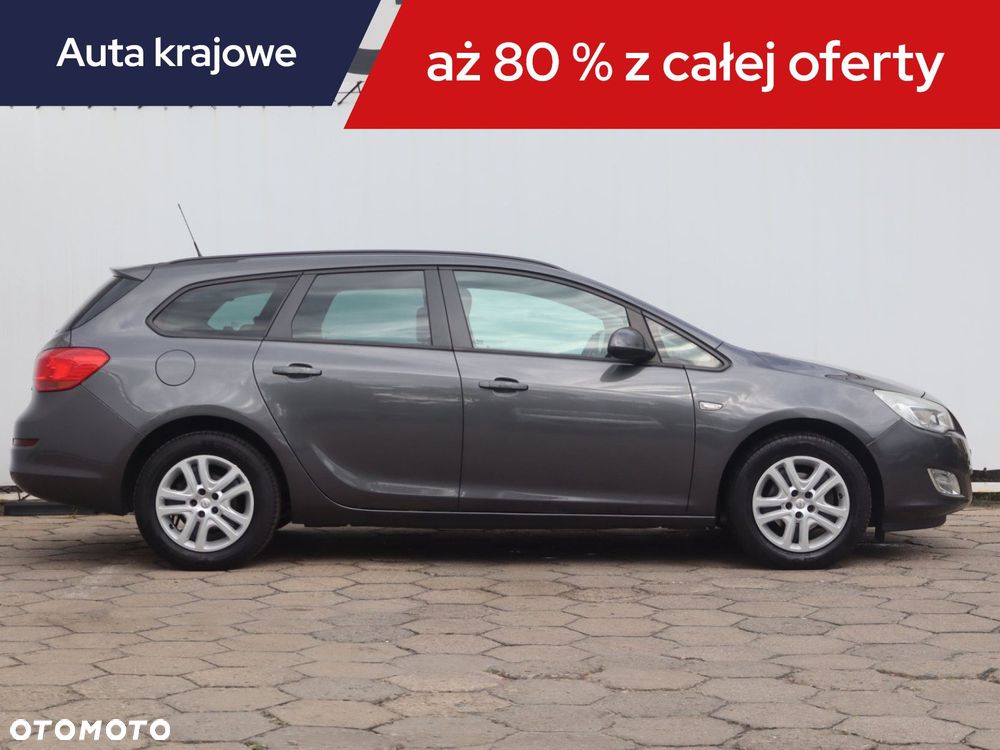 Opel Astra - 8