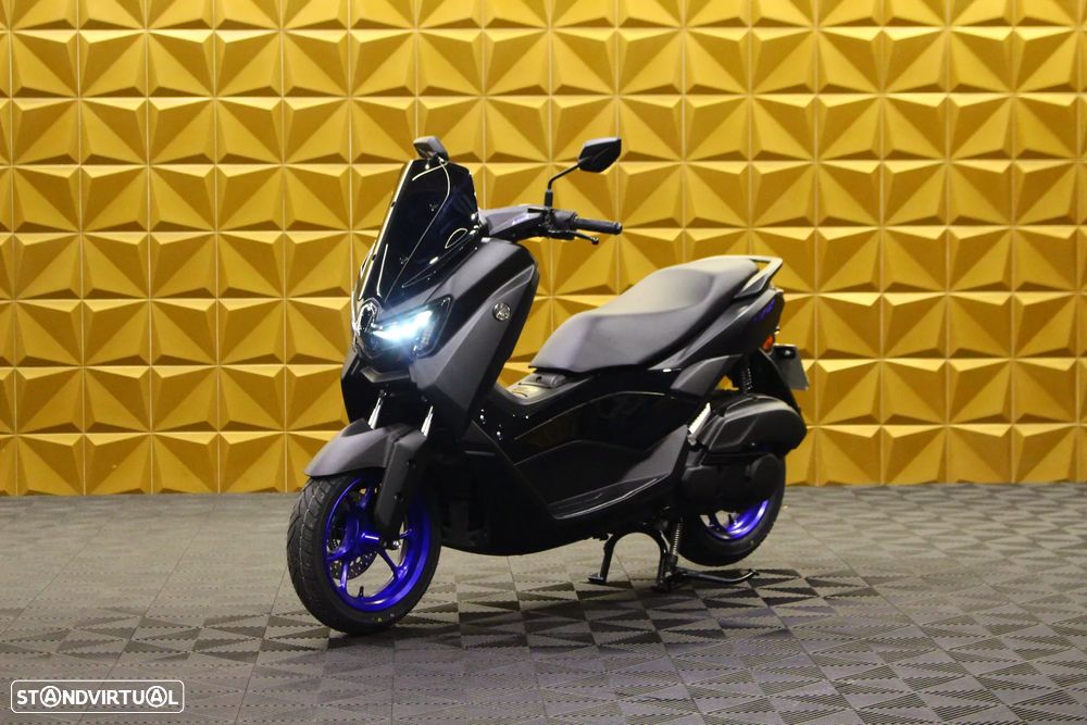 Yamaha NMAX Black Edition - 2