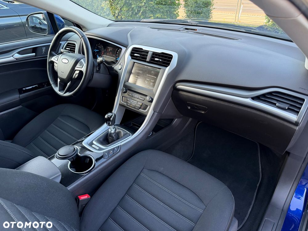 Ford Mondeo 2.0 TDCi STart-Stopp Titanium - 34