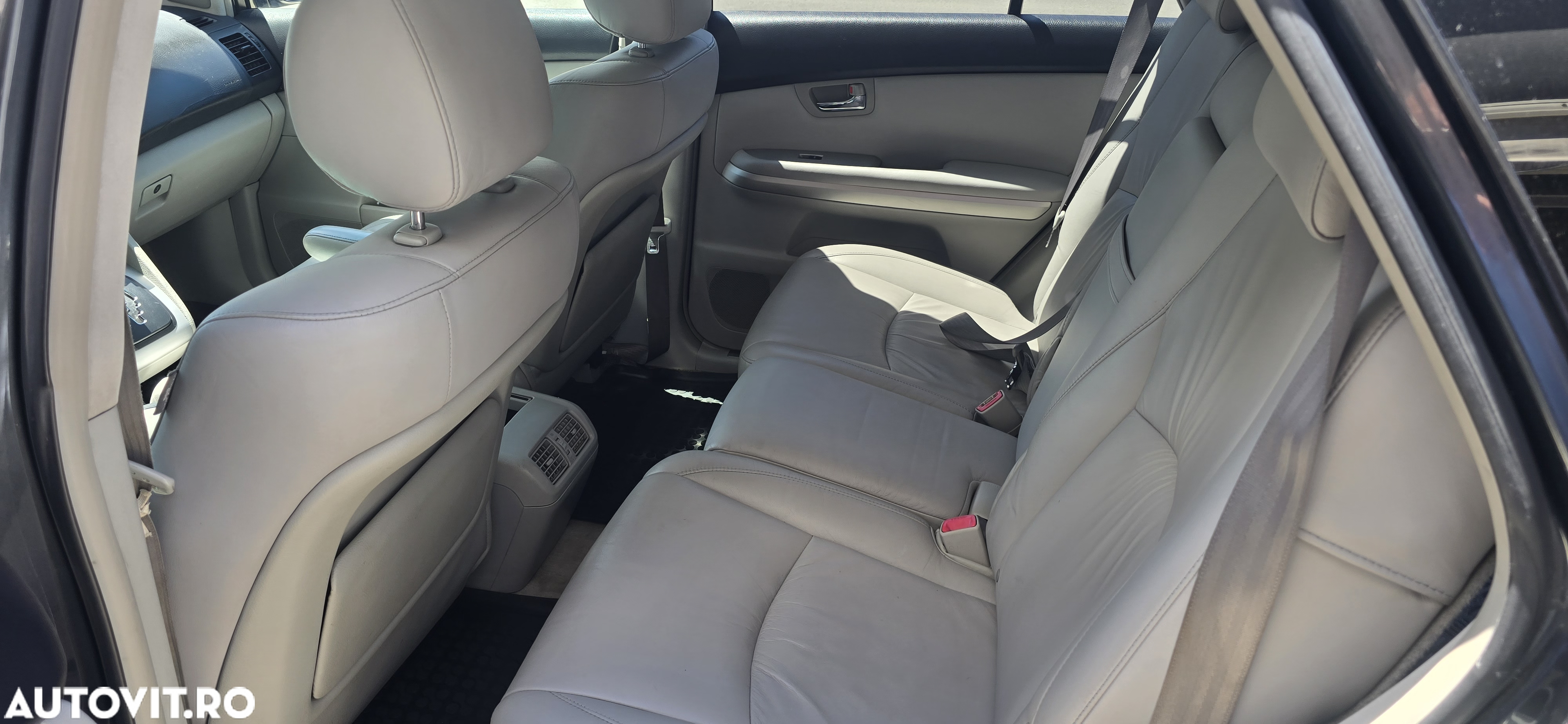 Lexus Seria RX - 5