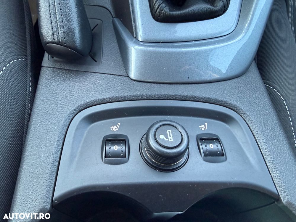 Ford Focus 1.0 EcoBoost Titanium - 10