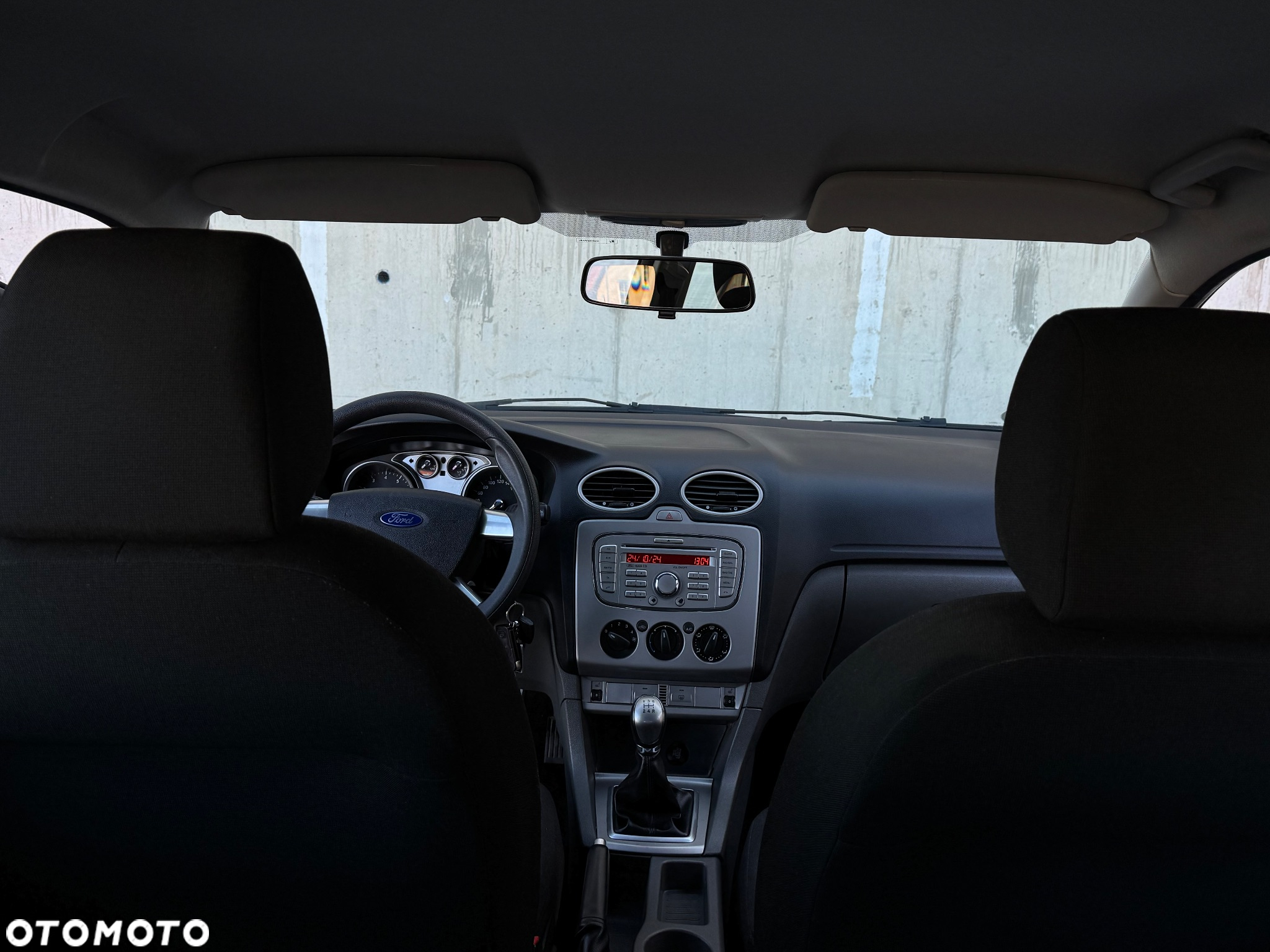Ford Focus 1.8 Style - 12