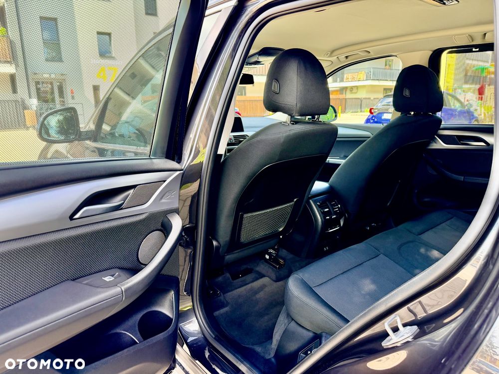 BMW X3 xDrive30e M Sport Edition - 29