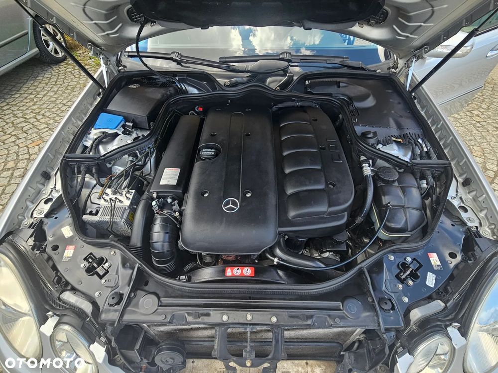 Mercedes-Benz Klasa E 280 CDI Elegance - 10