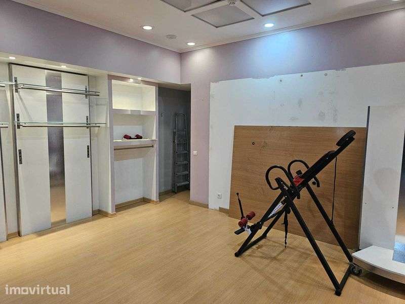 Loja Centro comercial M.BICA, Acesso à Rua, 45m2 - Grande imagem: 4/5